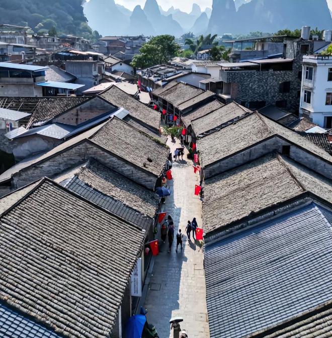 第一次去桂林玩必带物品超详细路线！爱游戏最新桂林一月跟团五日游攻略(图2)